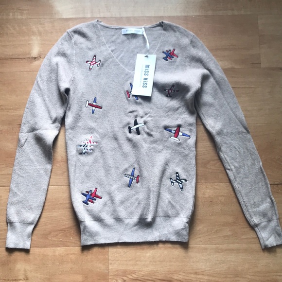 Sweater - Picture 1 of 1